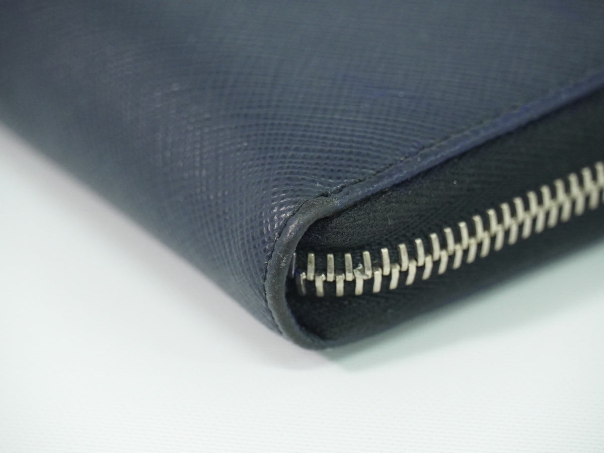 Prada Saffiano Leather Navy Leather Wallets Accessory (Pre-Owned)