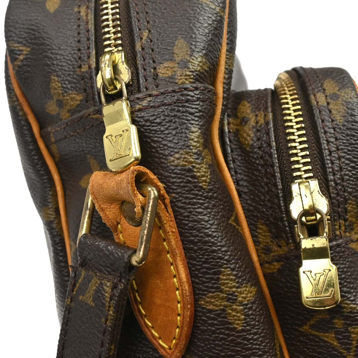 Louis Vuitton Nil Messenger Monogram Canvas Brown Canvas Shoulder Bag Bag (Pre-Owned)