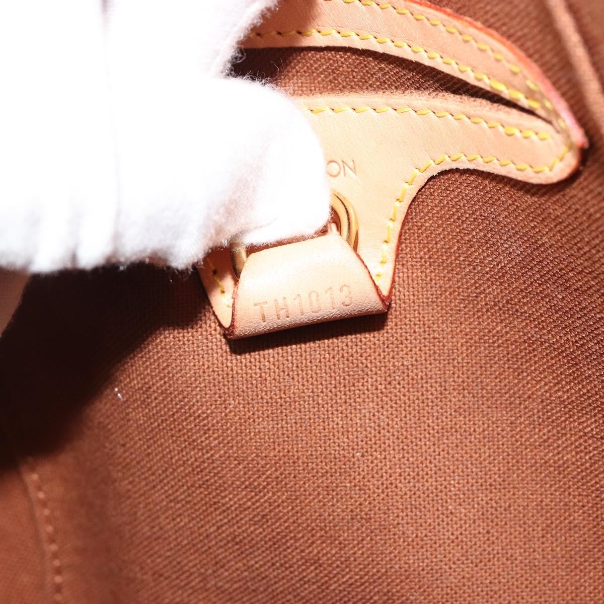 Louis Vuitton Ellipse Monogram Canvas Brown Canvas Handbag (Pre-Owned)