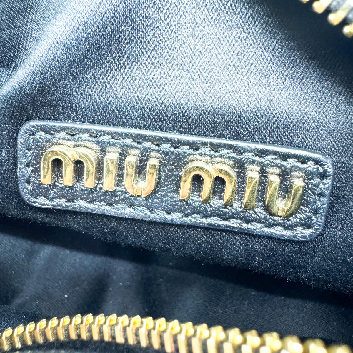 Miu Miu Wander Hobo Matelasse Leather Black Leather Shoulder Bag Bag (Pre-Owned)