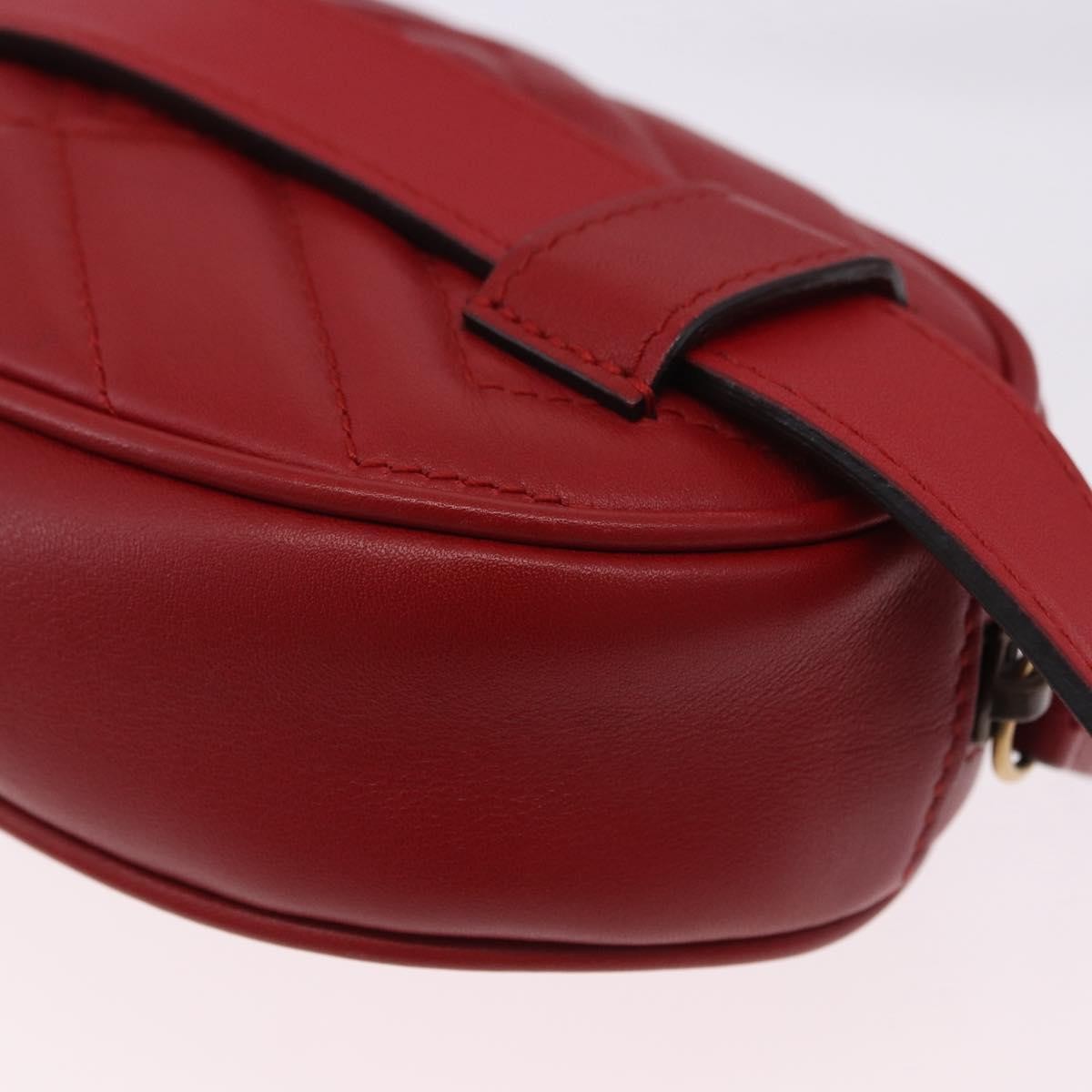 Gucci Gg Marmont Belt Matelasse Leather Red Leather Handbag (Pre-Owned)