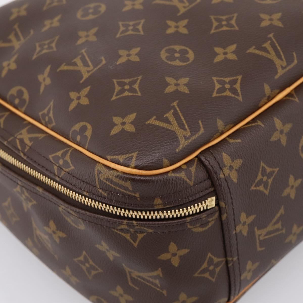 Louis Vuitton Excursion Monogram Canvas Brown Canvas Handbag (Pre-Owned)