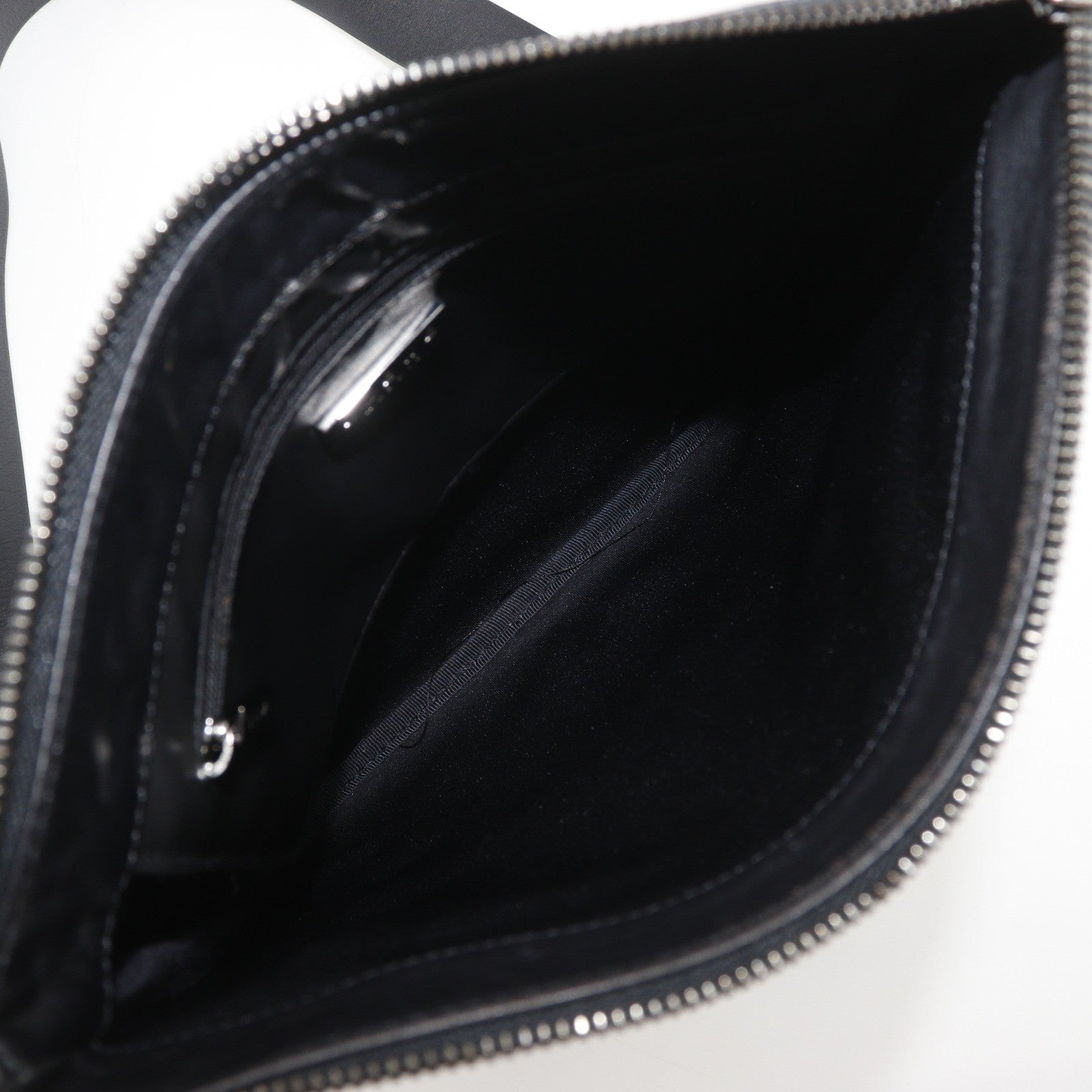 Loewe Repeat Anagram Canvas Black Canvas Shoulder Bag Bag (Pre-Owned)