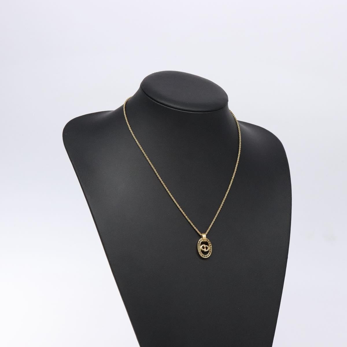 Christian Dior Cd Round Pendant Metal And Crystals Gold Metal Jewelry (Pre-Owned)
