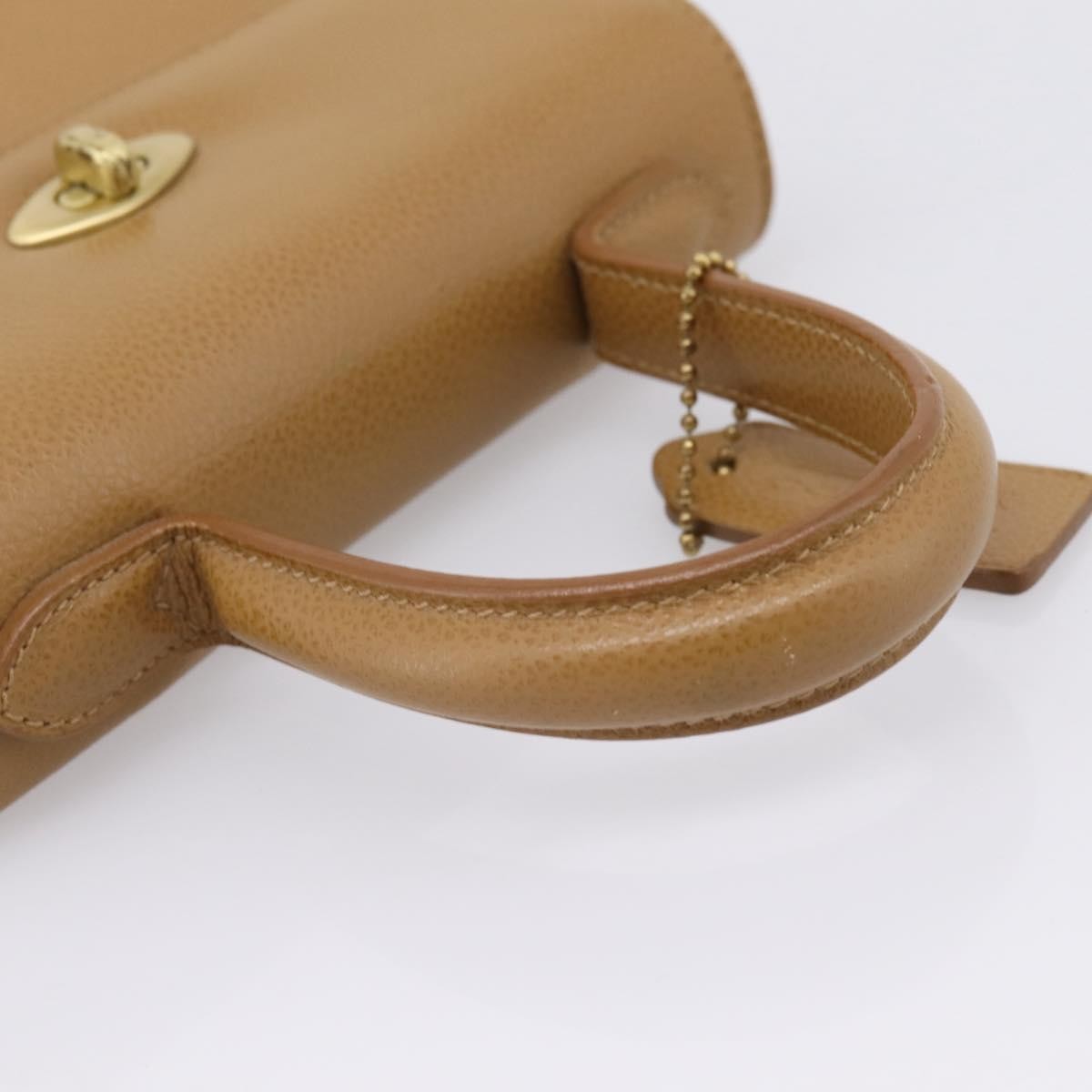 Coach Handbag Sling Beige Leather Handbag (Pre-Owned)