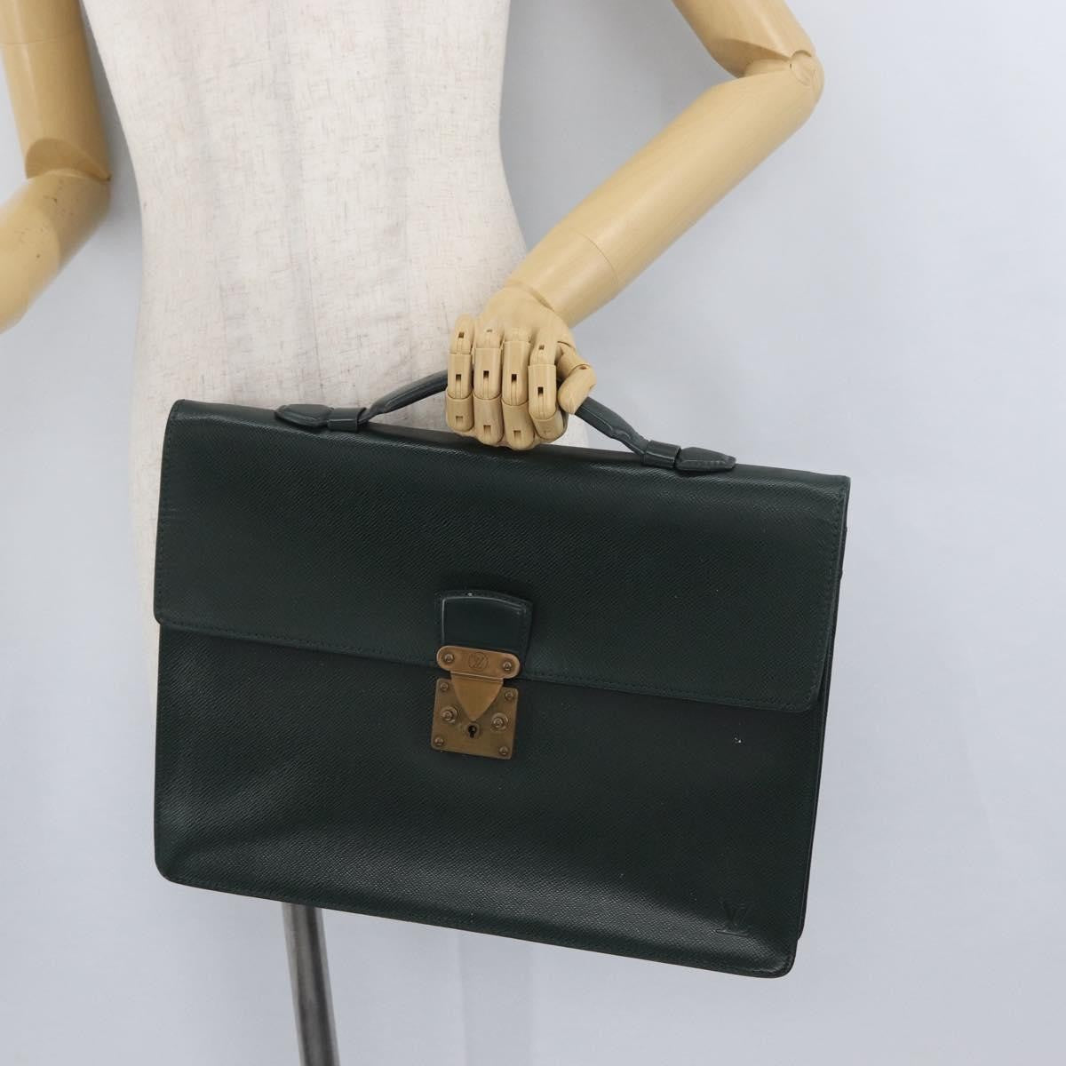 Louis Vuitton Serviette Kourad Taiga Leather Green Leather Briefcase Bag (Pre-Owned)