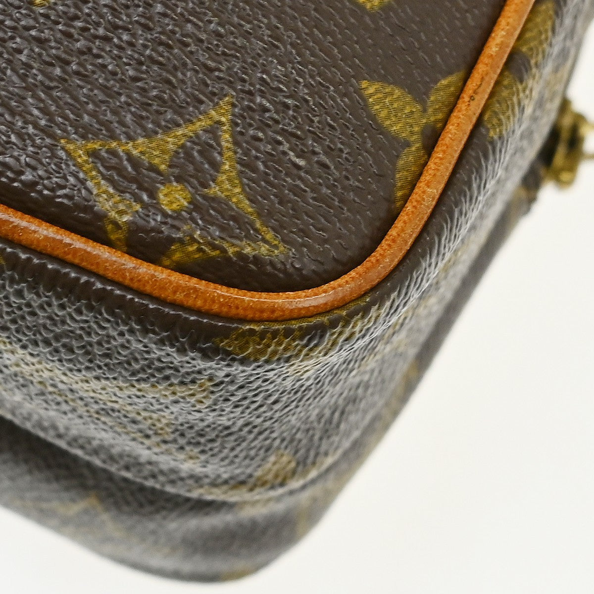 Louis Vuitton Amazone Monogram Canvas Brown Canvas Shoulder Bag Bag (Pre-Owned)