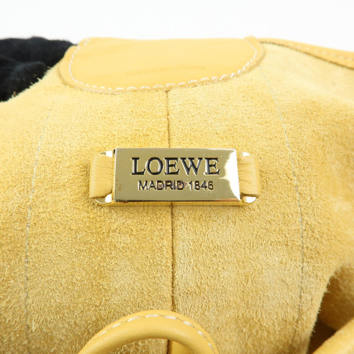 Loewe Anton Leather Yellow Leather Backpack Bag (Pre-Owned)