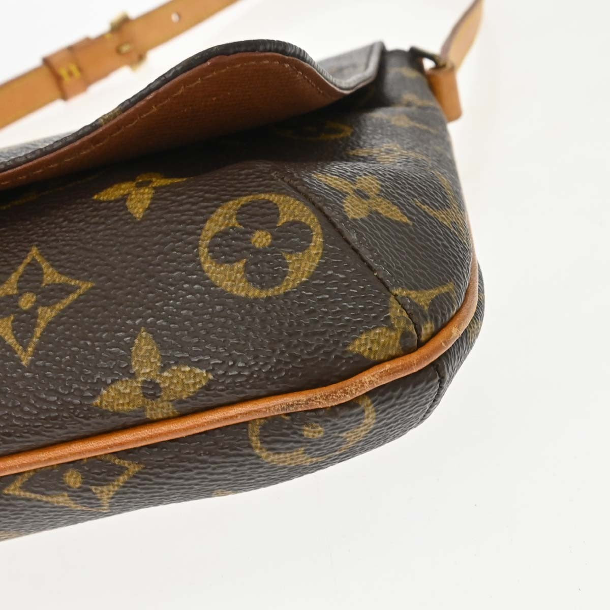 Louis Vuitton Musette Salsa Monogram Canvas Brown Canvas Handbag (Pre-Owned)