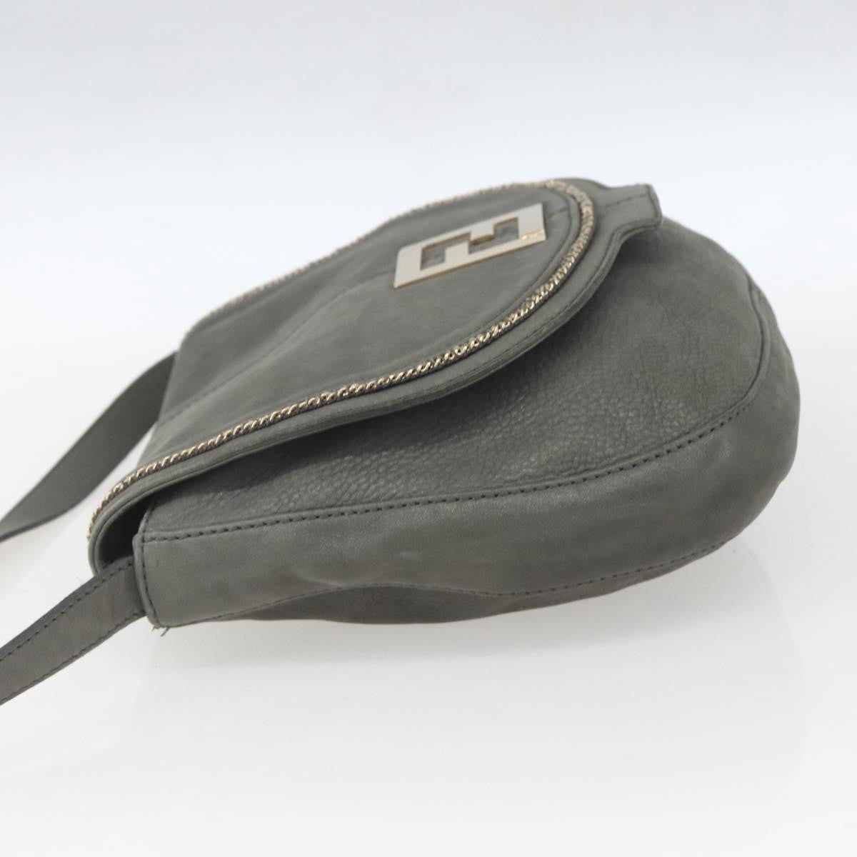 Fendi Shoulder Leather Gray Leather Shoulder Bag Bag (Pre-Owned)