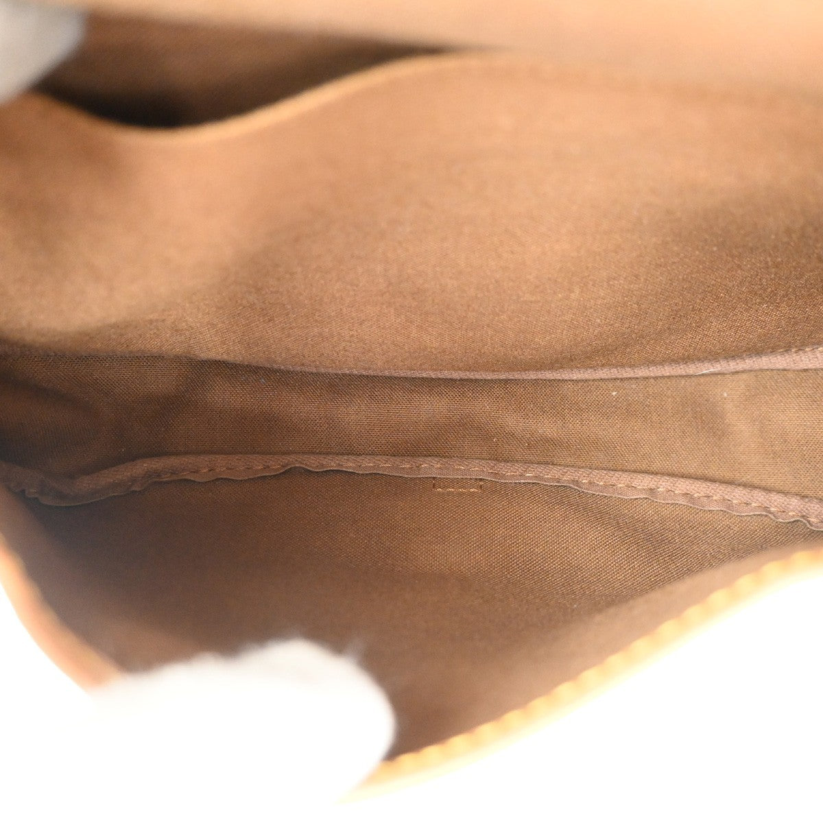 Louis Vuitton Saumur Monogram Canvas Brown Canvas Handbag (Pre-Owned)