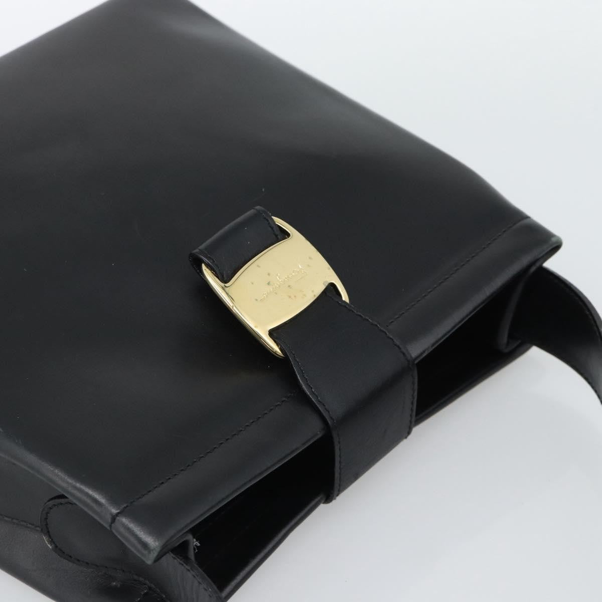 Salvatore Ferragamo Vala Leather Black Leather Shoulder Bag Bag (Pre-Owned)