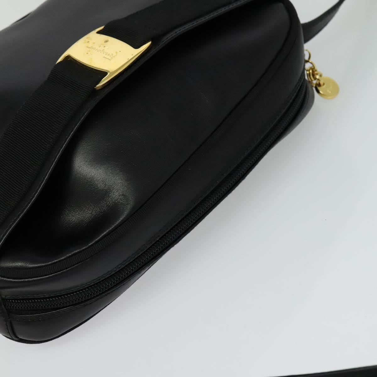 Salvatore Ferragamo Vara Bow Camera Leather Black Leather Shoulder Bag Bag (Pre-Owned)