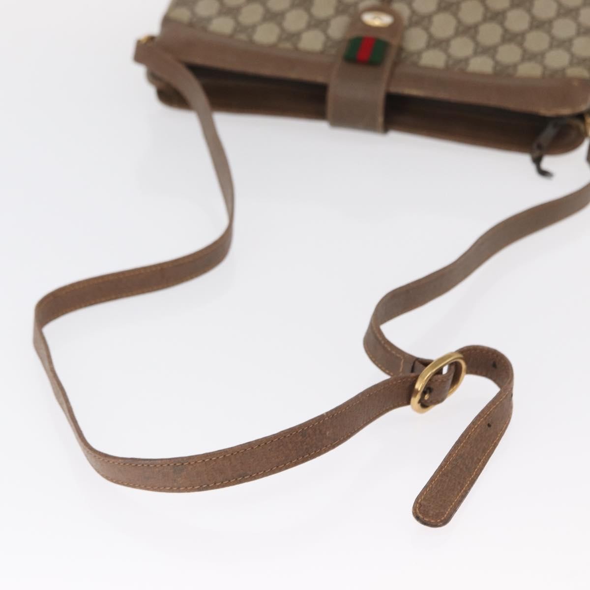 Gucci Vintage Gg Coated Canvas Beige Pvc Shoulder Bag Bag (Pre-Owned)
