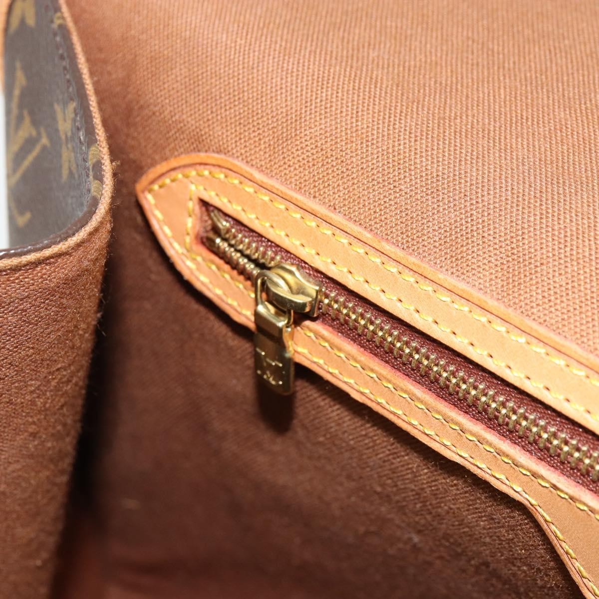 Louis Vuitton Beverly Monogram Canvas Brown Canvas Briefcase Bag (Pre-Owned)