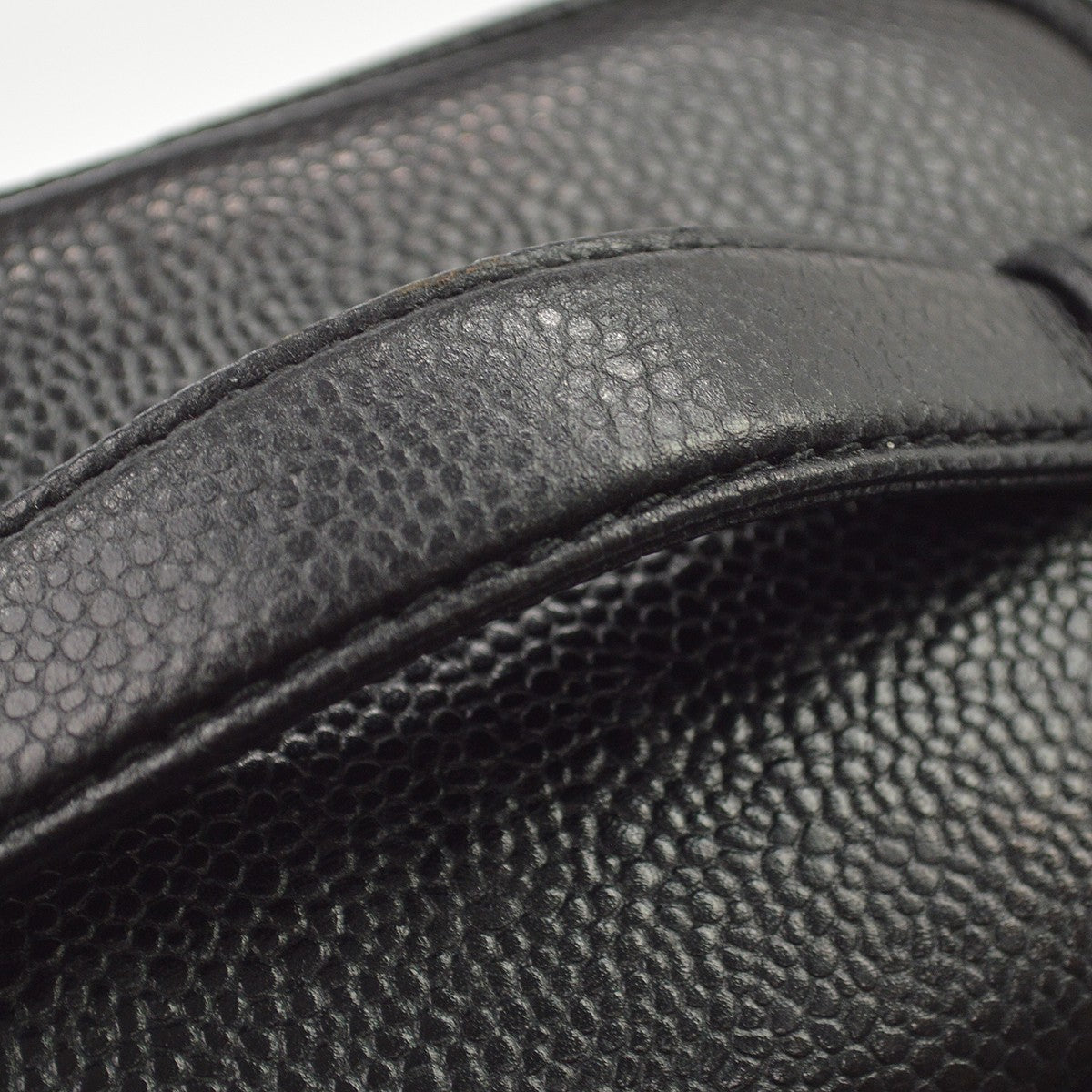 Chanel Vintage Timeless Cosmetic Case Caviar Black Leather Clutche & Pouche Bag (Pre-Owned)