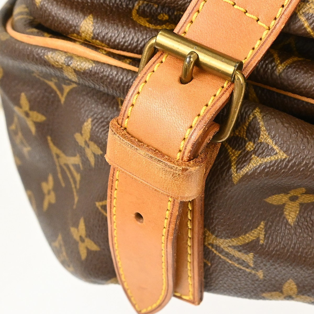 Louis Vuitton Saumur Monogram Canvas Brown Canvas Shoulder Bag Bag (Pre-Owned)