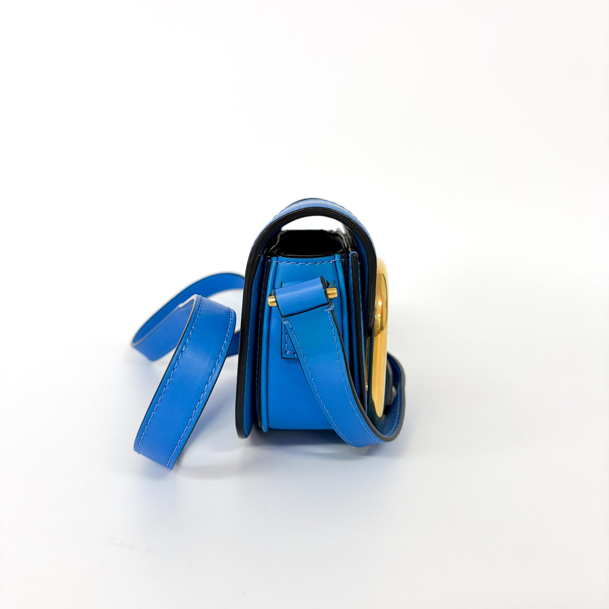 Valentino Garavani Supervee Leather Blue Leather Crossbody Bag Bag (Pre-Owned)