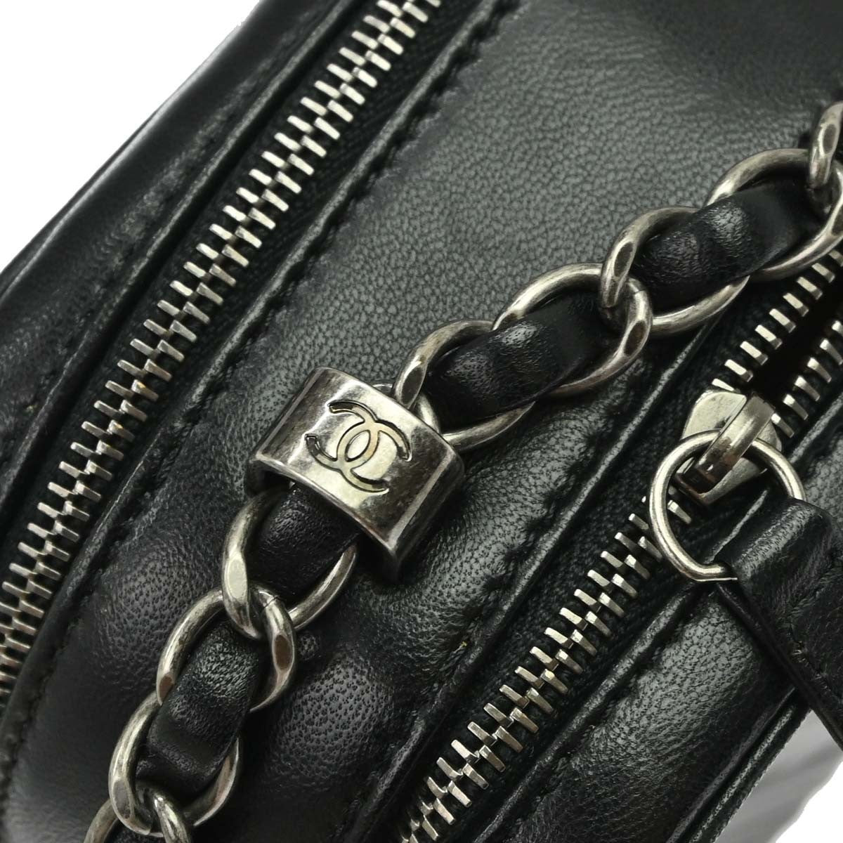 Chanel Coco Boy Camera Quilted Leather Black Leather Shoulder Bag Bag (Pre-Owned)