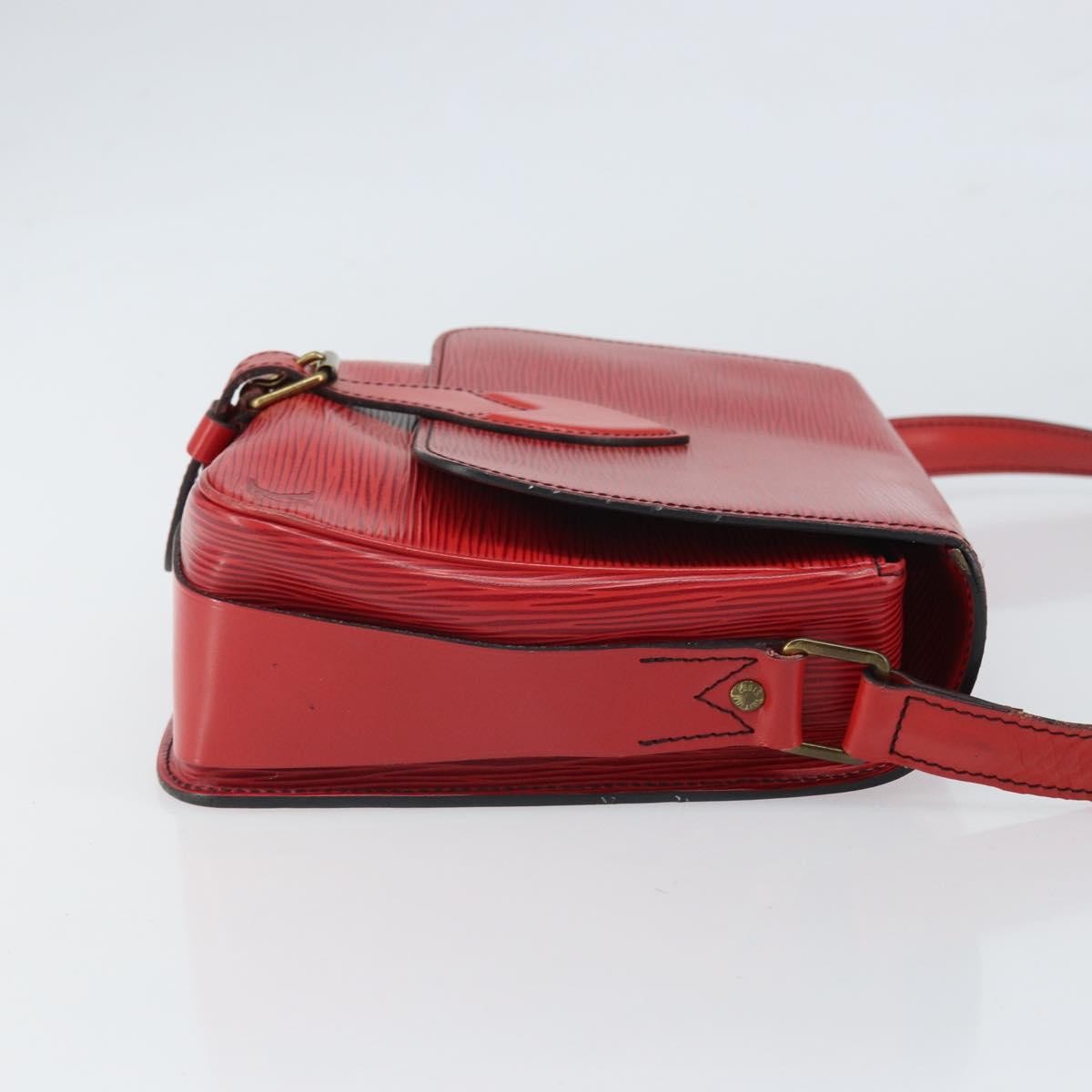 Louis Vuitton Cartouchiere Epi Leather Red Leather Shoulder Bag Bag (Pre-Owned)