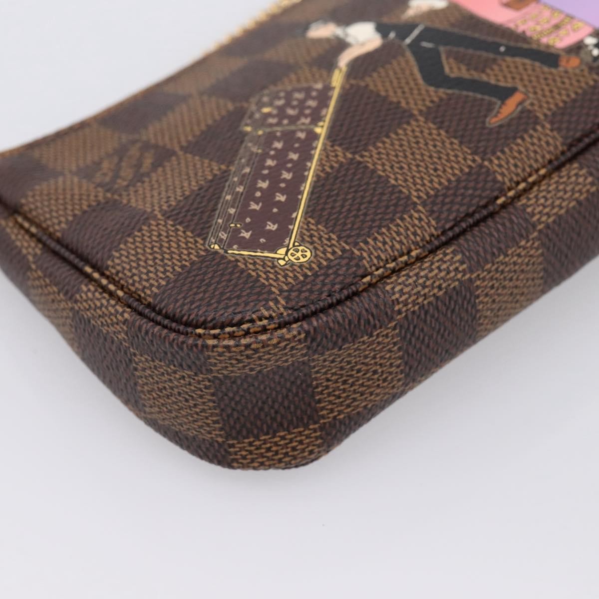 Louis Vuitton Pochette Accessoires Limited Edition Damier Brown Canvas Clutche & Pouche Bag (Pre-Owned)