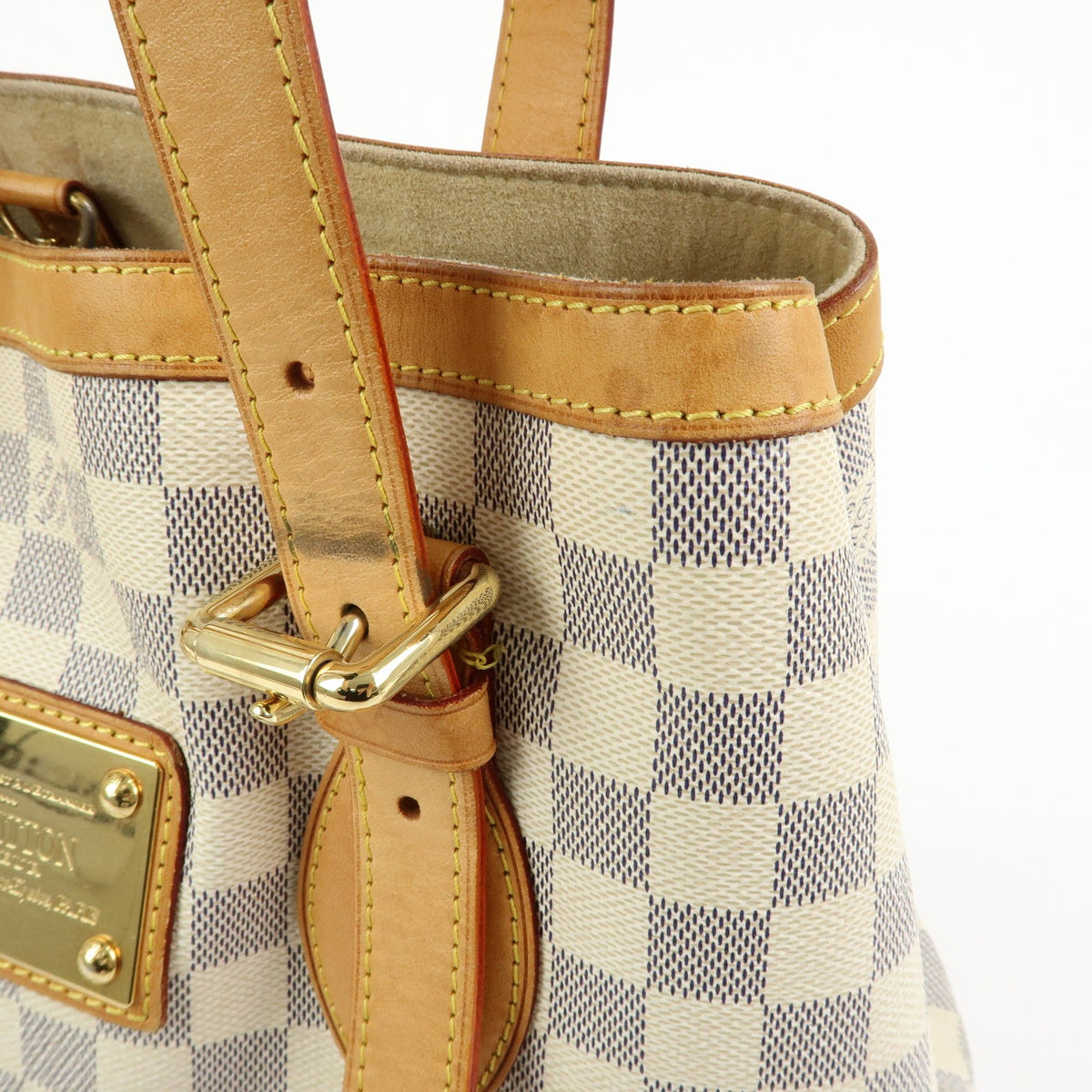 Louis Vuitton Hampstead Damier Beige Canvas Handbag (Pre-Owned)