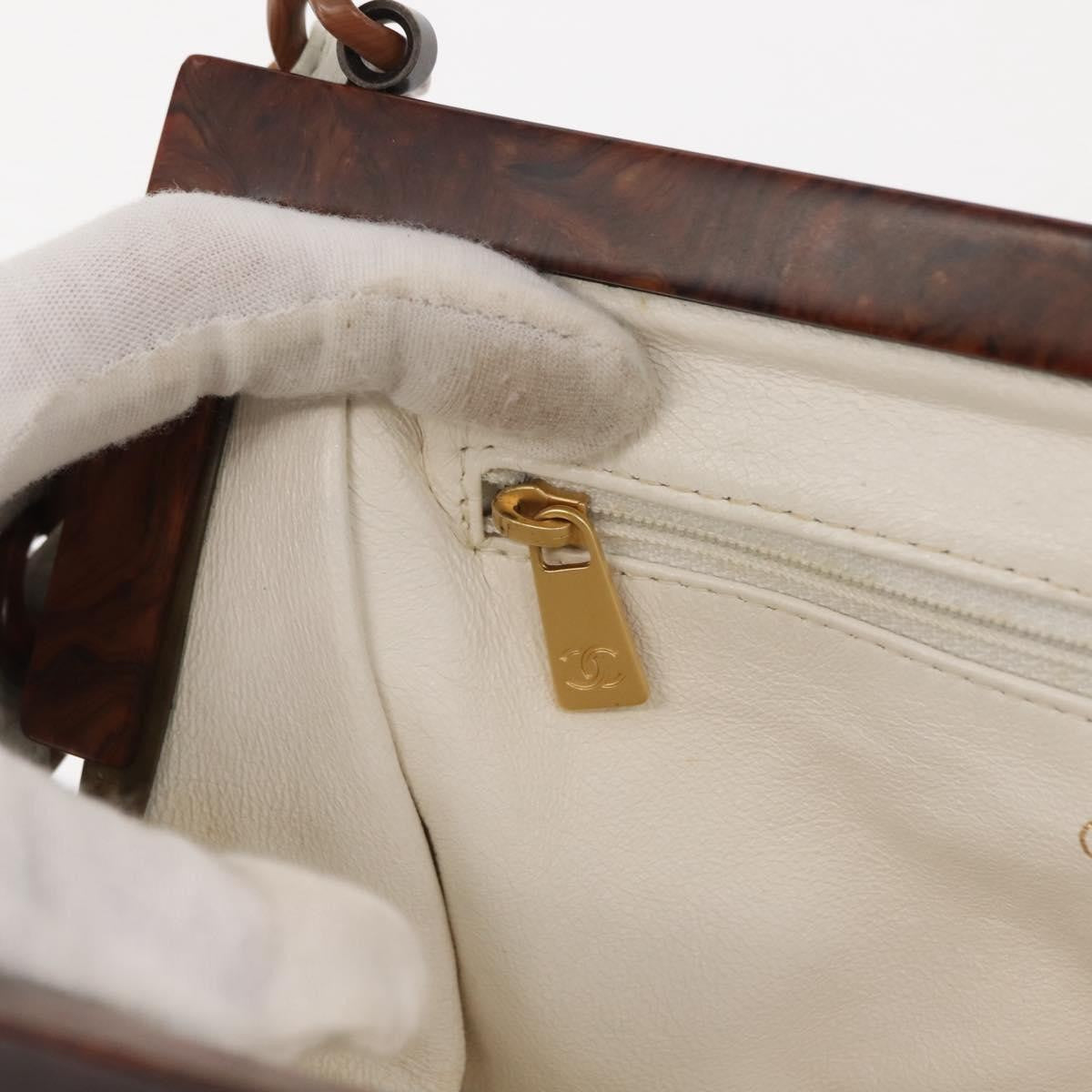 Chanel Resin Chain Clutch Bag Quilted Leather & Tortoise-Shell Motif Resin White Leather Clutche & Pouche Bag (Pre-Owned)