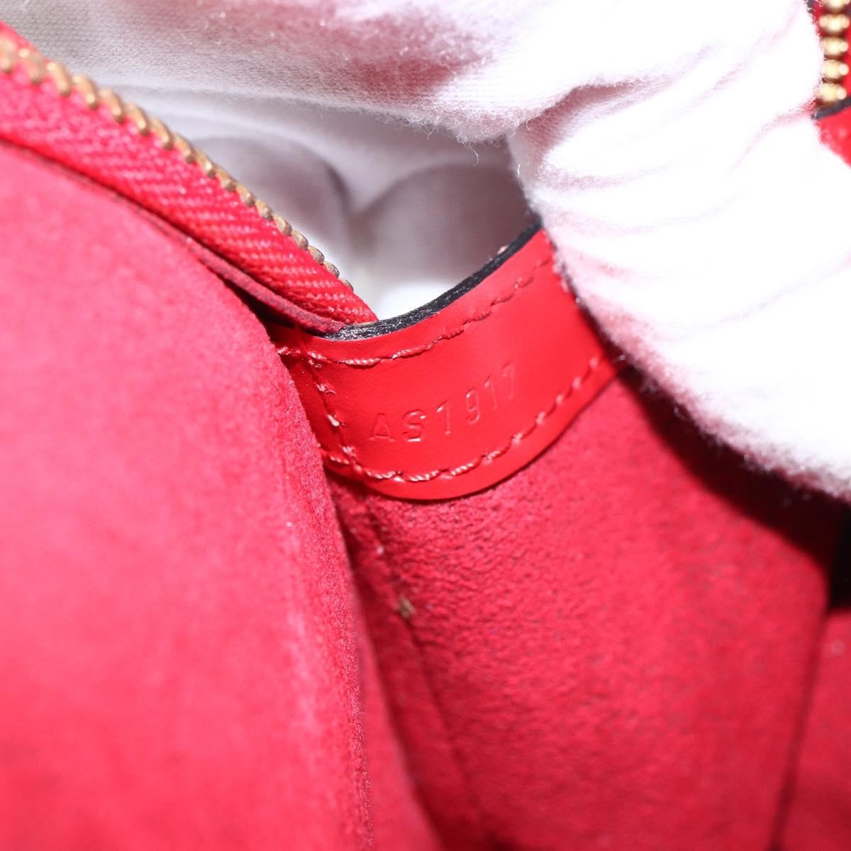 Louis Vuitton Lussac Epi Leather Red Leather Shoulder Bag Bag (Pre-Owned)