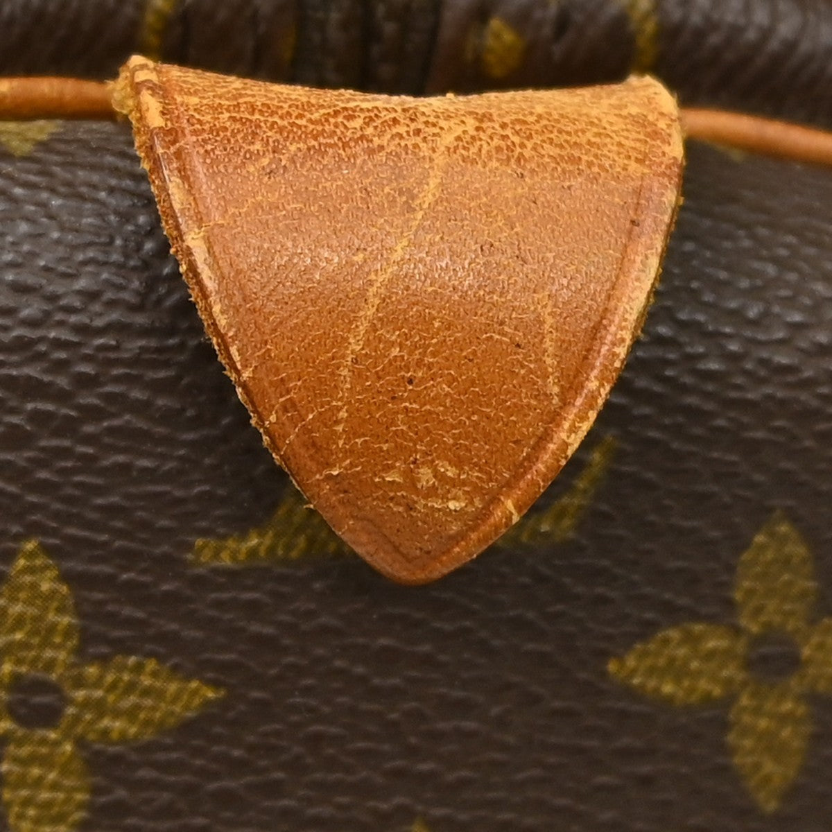 Louis Vuitton Keepall Monogram Canvas Brown Canvas Travel Bag Bag (Pre-Owned)