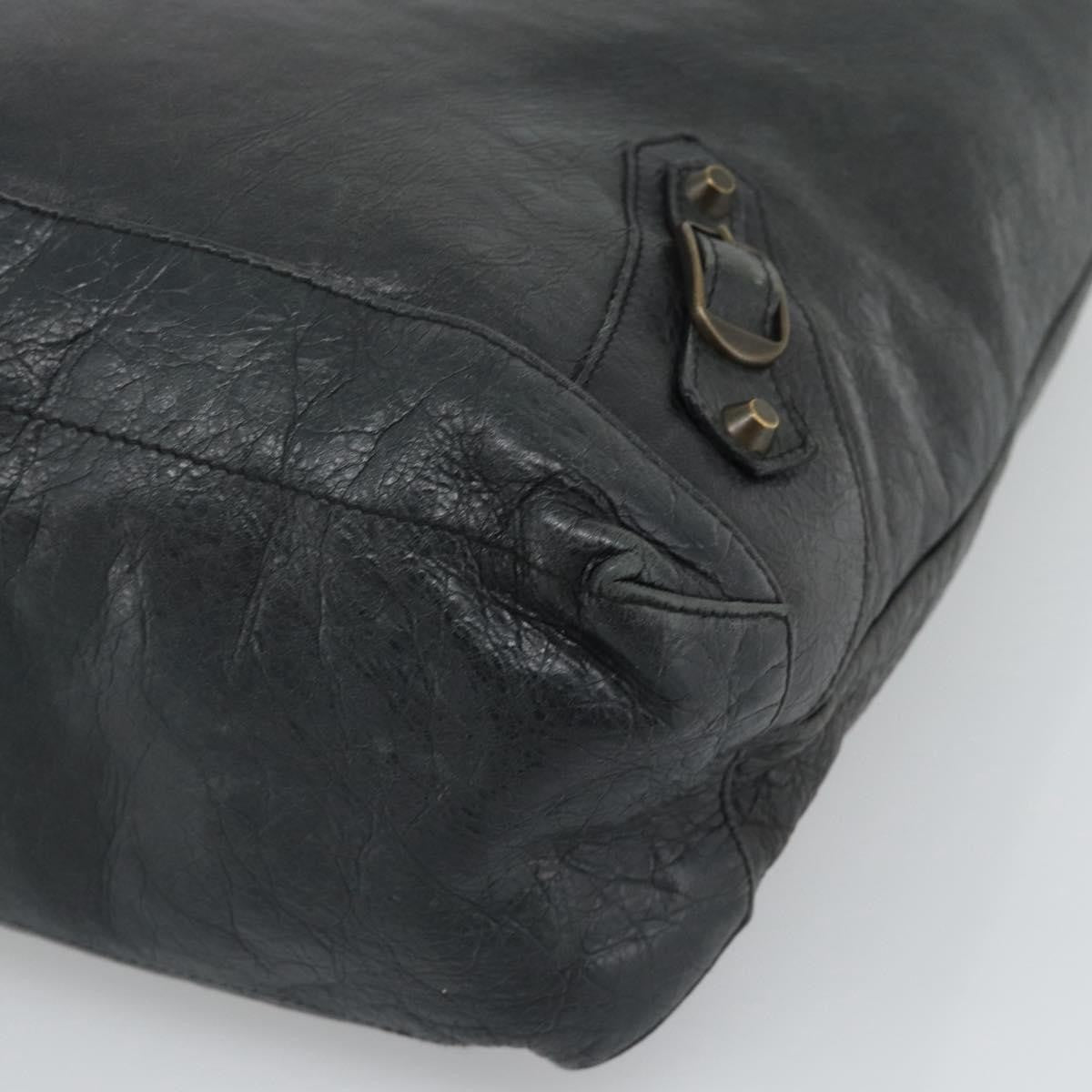 Balenciaga Giant Studs Day Hobo Leather Green Leather Shoulder Bag Bag (Pre-Owned)