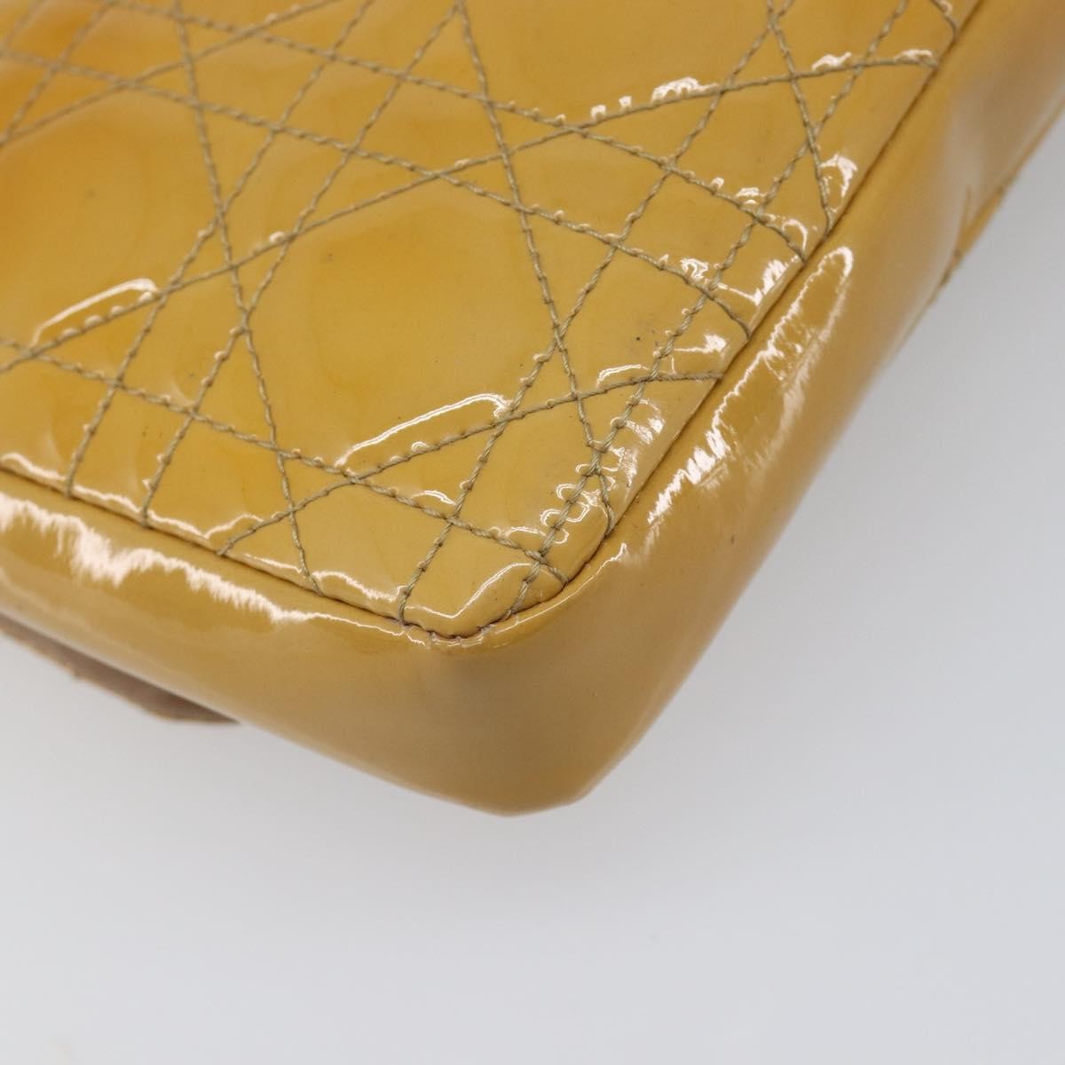 Christian Dior New Lock Cannage Quilt Patent Yellow Patent_Leather Clutche & Pouche Bag (Pre-Owned)