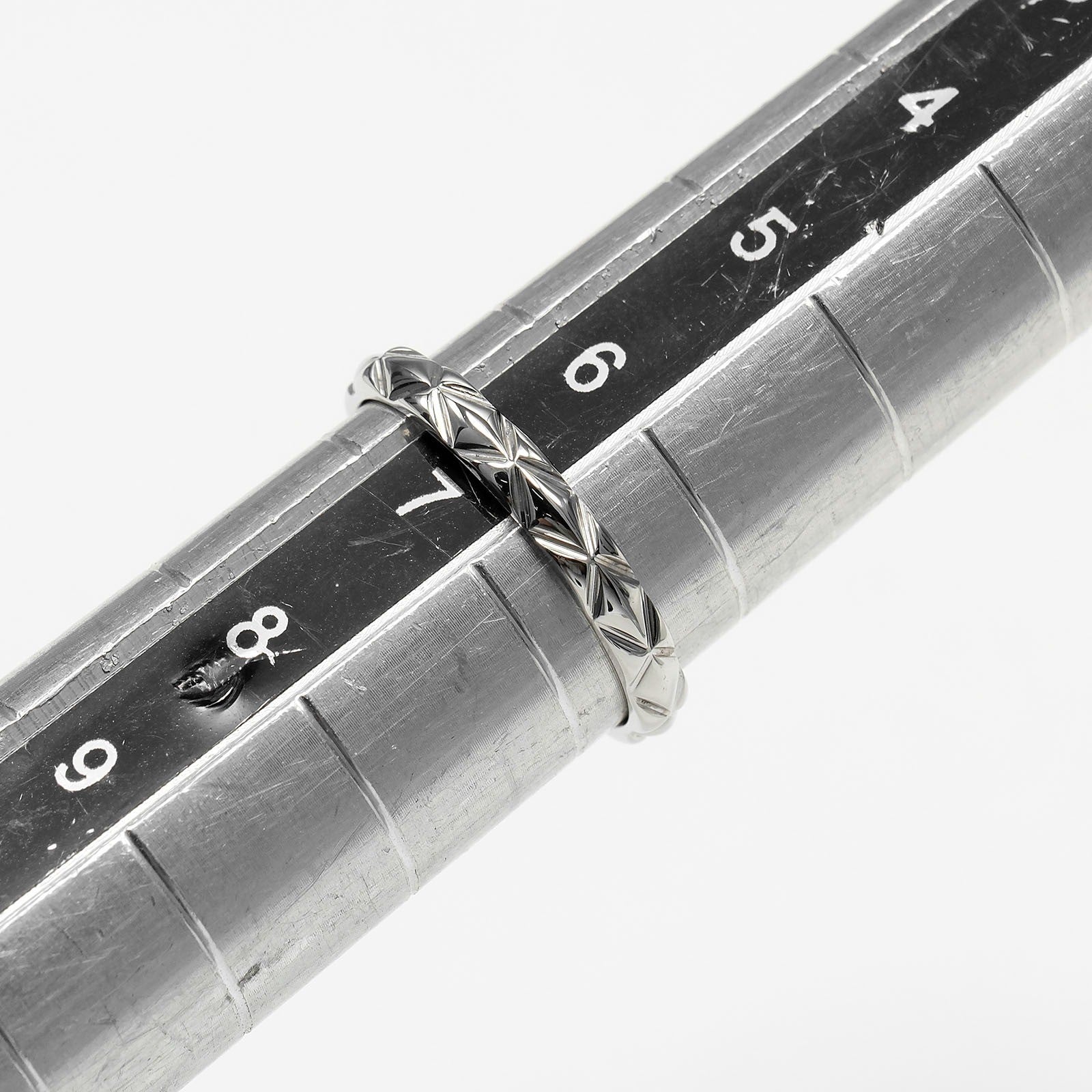Chanel Matelasse Platinum Silver Platinum Ring Jewelry (Pre-Owned)