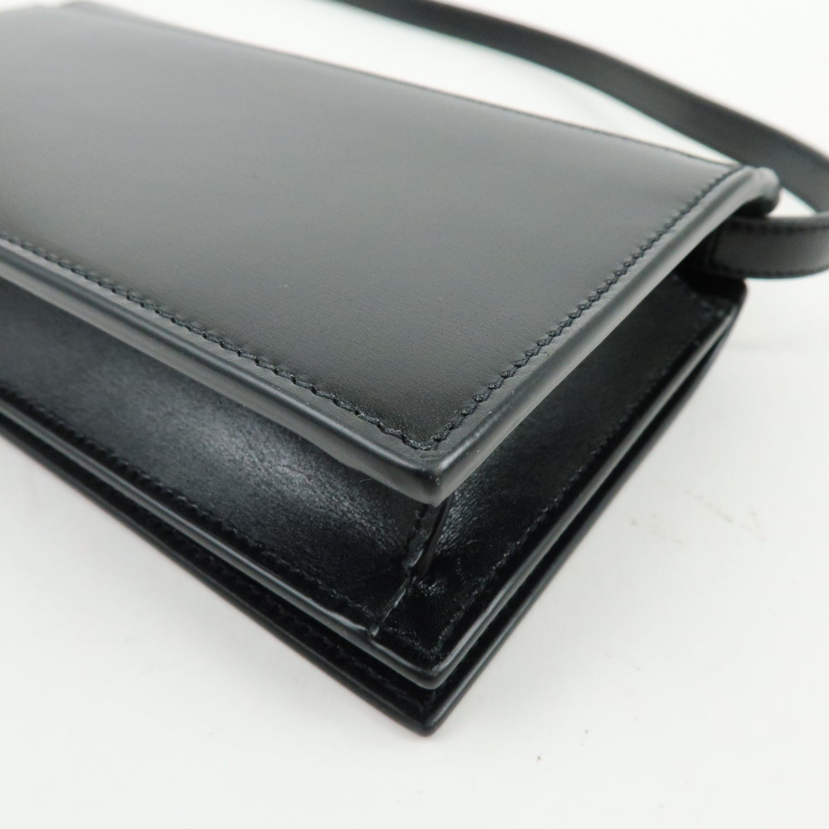 Saint Laurent Paris Chain Leather Black Leather Crossbody Bag Bag (Pre-Owned)
