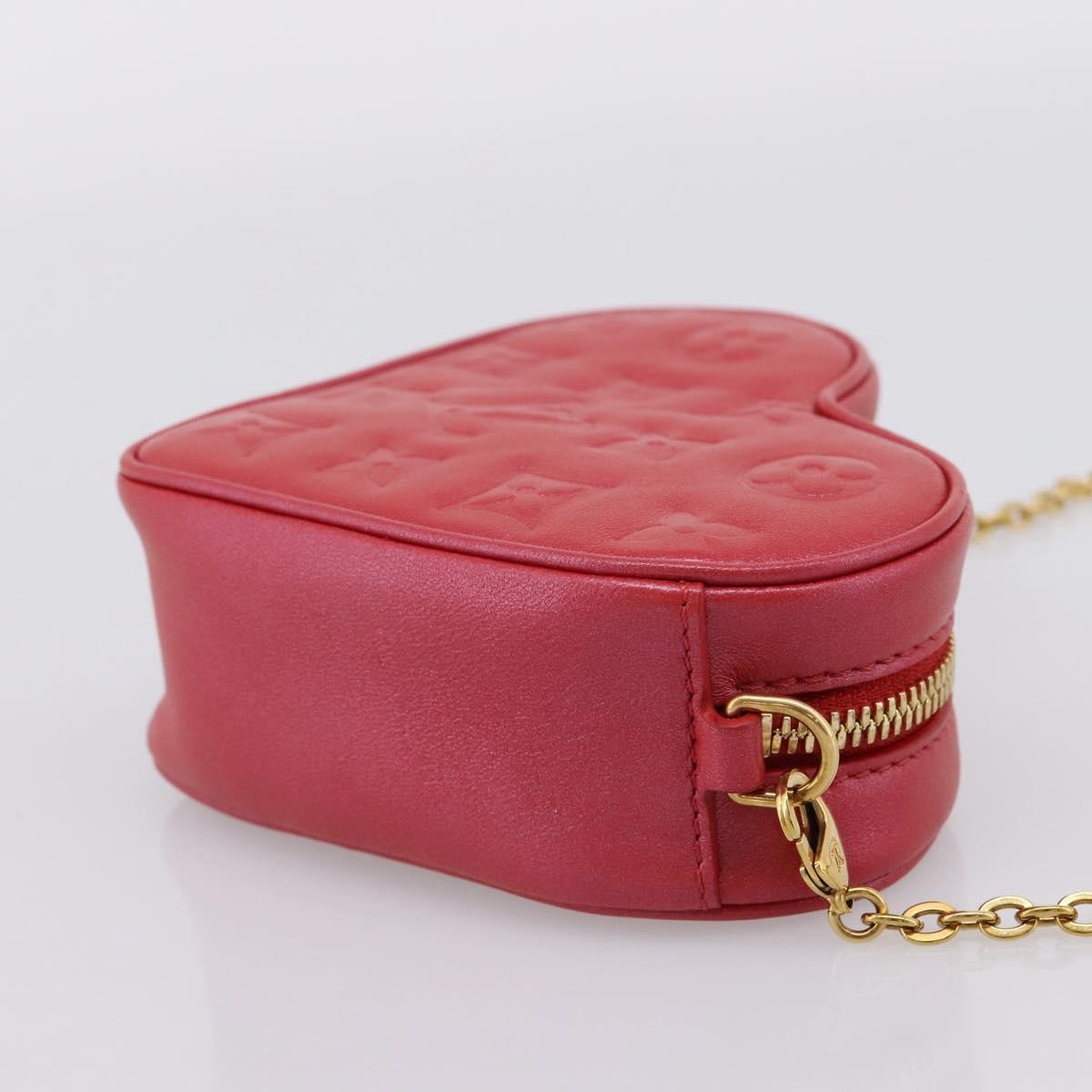Louis Vuitton Coeur Heart On Chain Monogram Embossed Lambskin Red Leather Clutche & Pouche Bag (Pre-Owned)