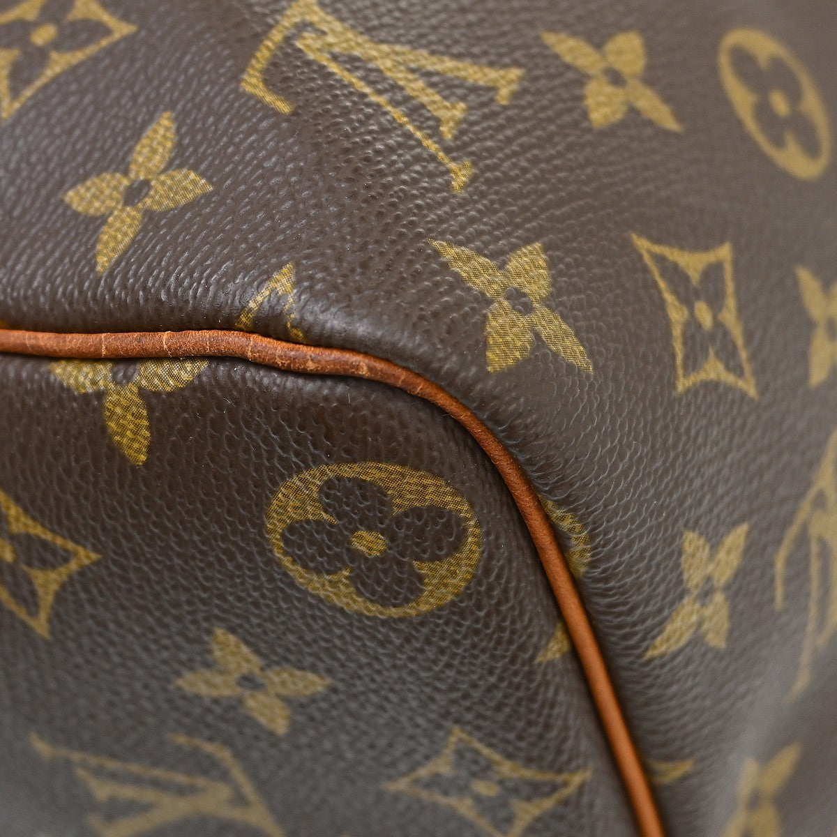 Louis Vuitton Keepall Monogram Canvas Brown Canvas Travel Bag Bag (Pre-Owned)
