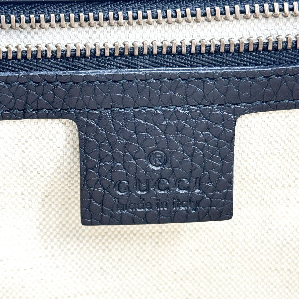 Gucci Gg Marmont Top Handle Leather Black Leather Handbag (Pre-Owned)