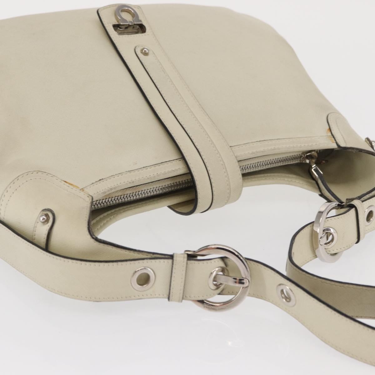 Salvatore Ferragamo Gancini Leather Beige Leather Shoulder Bag Bag (Pre-Owned)