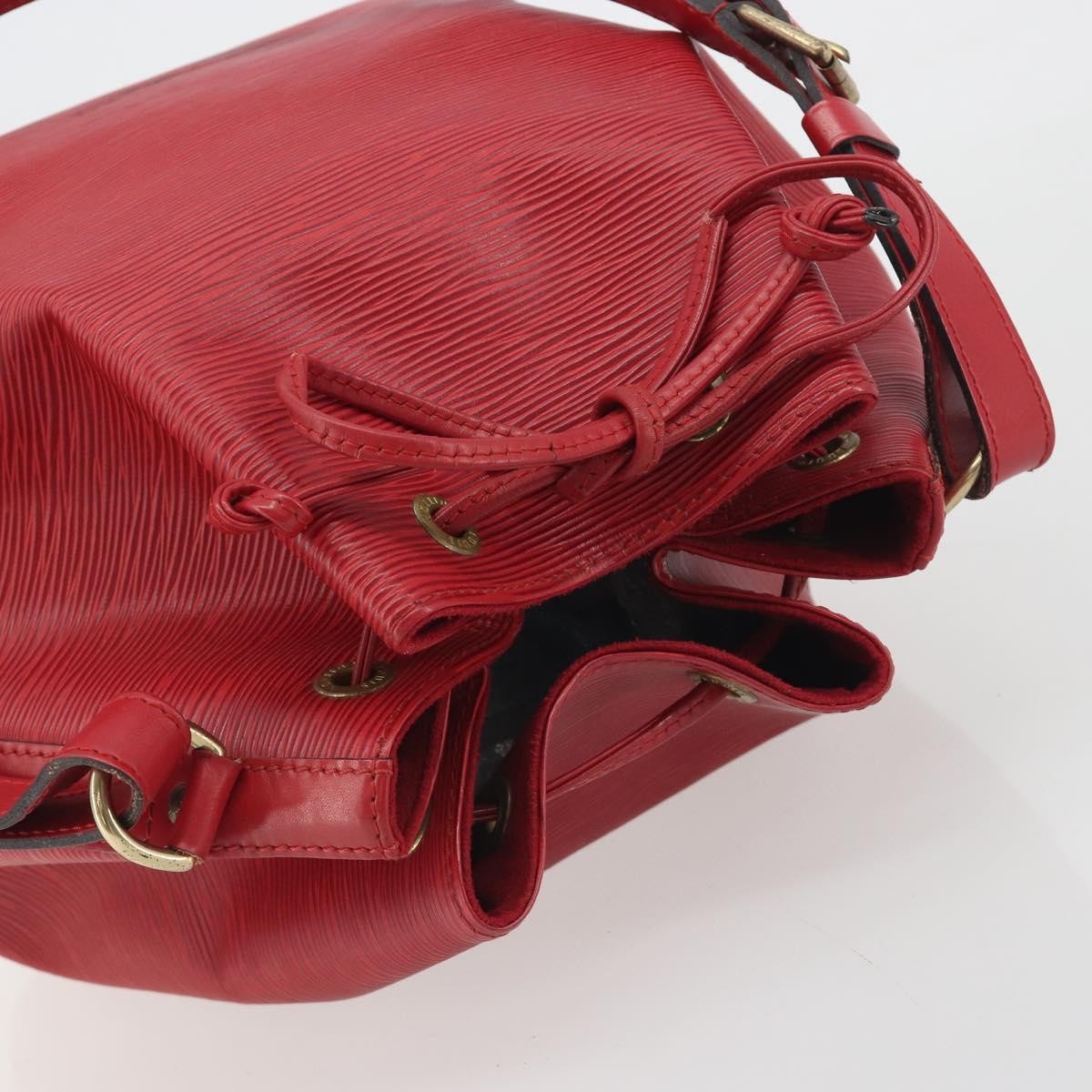 Louis Vuitton Petit Noe Epi Leather Red Leather Shoulder Bag Bag (Pre-Owned)