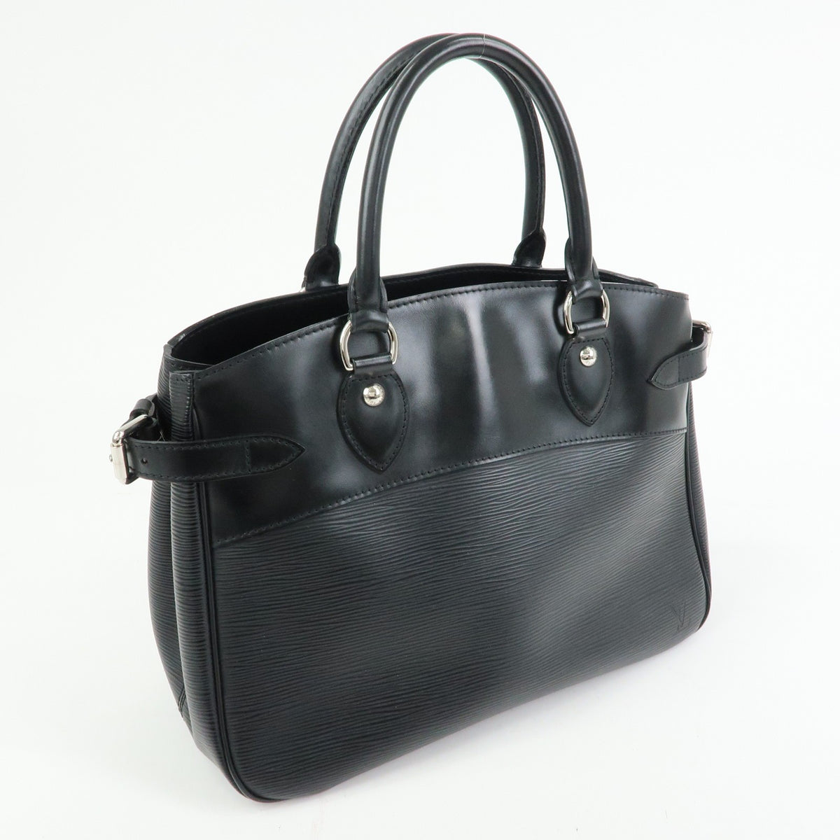Louis Vuitton Passy Epi Leather Black Leather Tote Bag Bag (Pre-Owned)