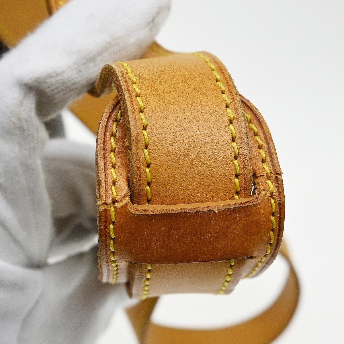 Louis Vuitton Saumur Monogram Canvas Brown Canvas Handbag (Pre-Owned)