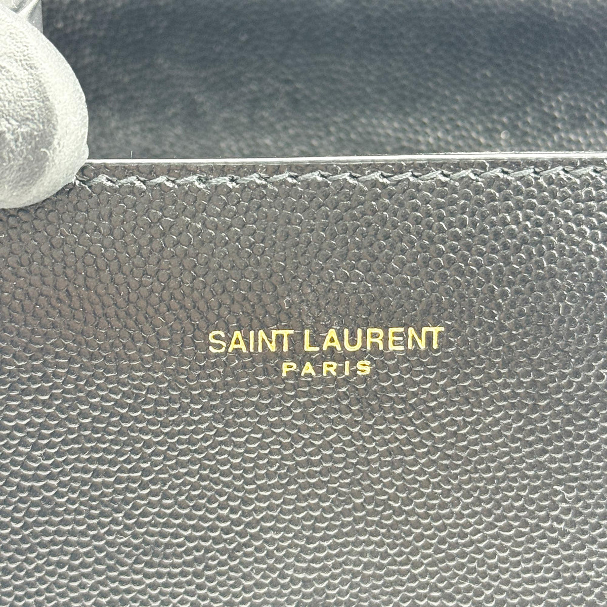 Saint Laurent Cassandra Leather Black Leather Shoulder Bag Bag (Pre-Owned)