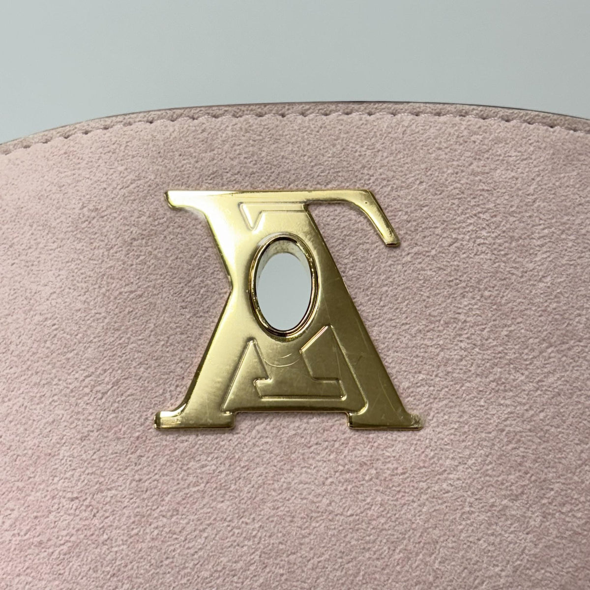 Louis Vuitton Lockme Ever Leather Beige Leather Handbag (Pre-Owned)