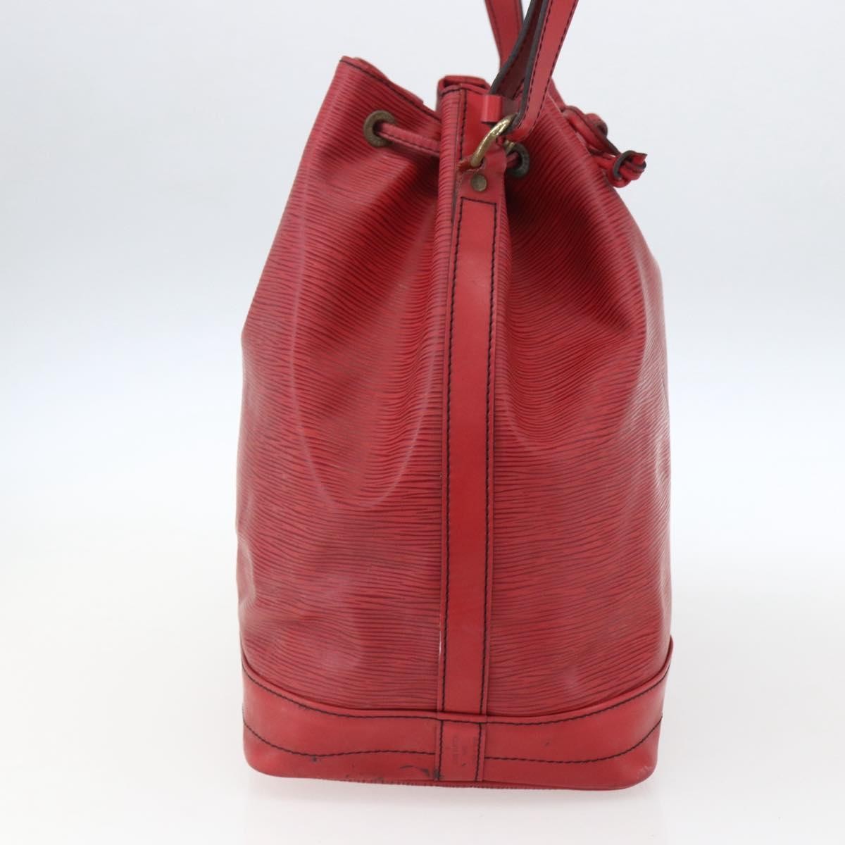 Louis Vuitton Petit Noe Nm Epi Leather Red Leather Shoulder Bag Bag (Pre-Owned)