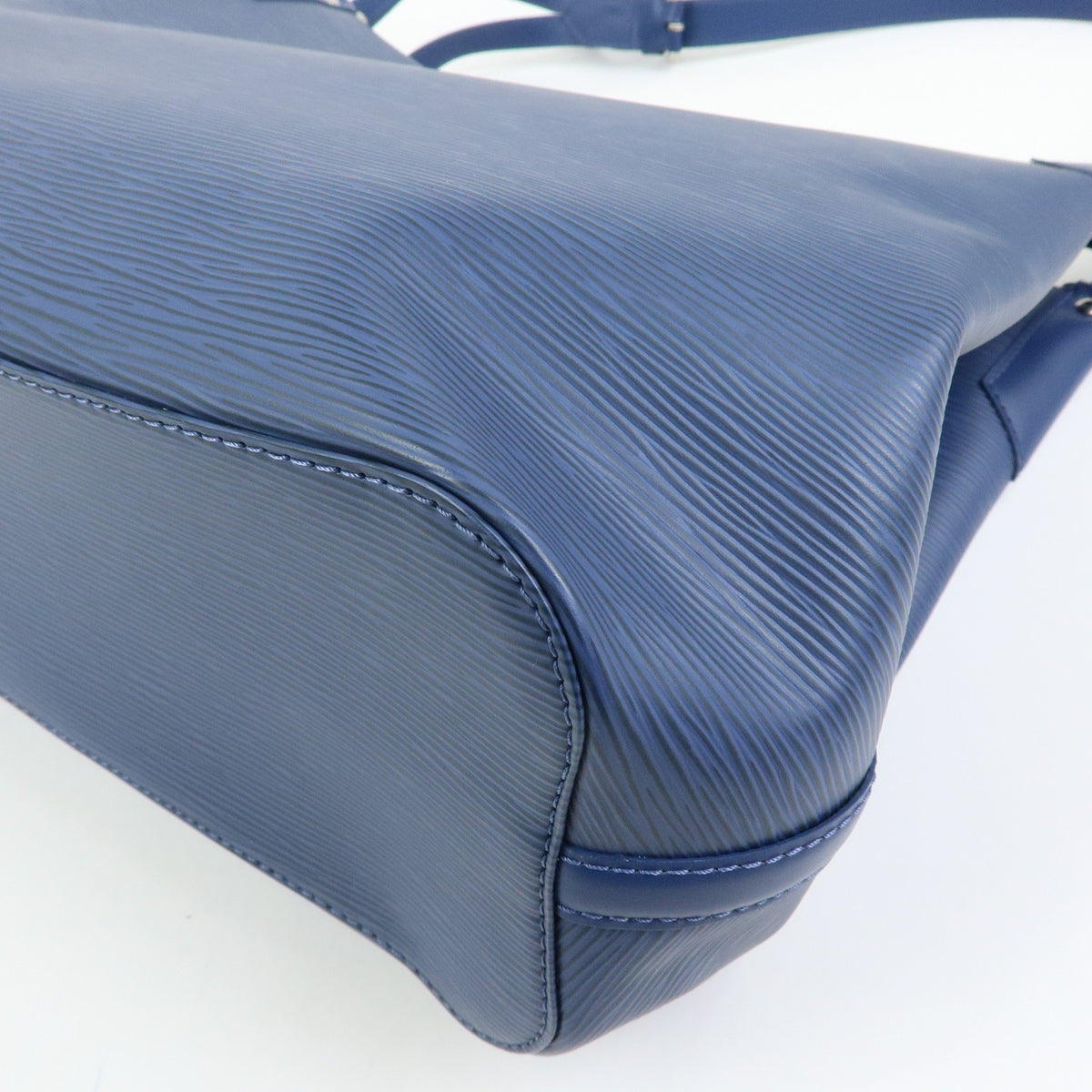 Louis Vuitton Mandara Epi Leather Blue Leather Shoulder Bag Bag (Pre-Owned)