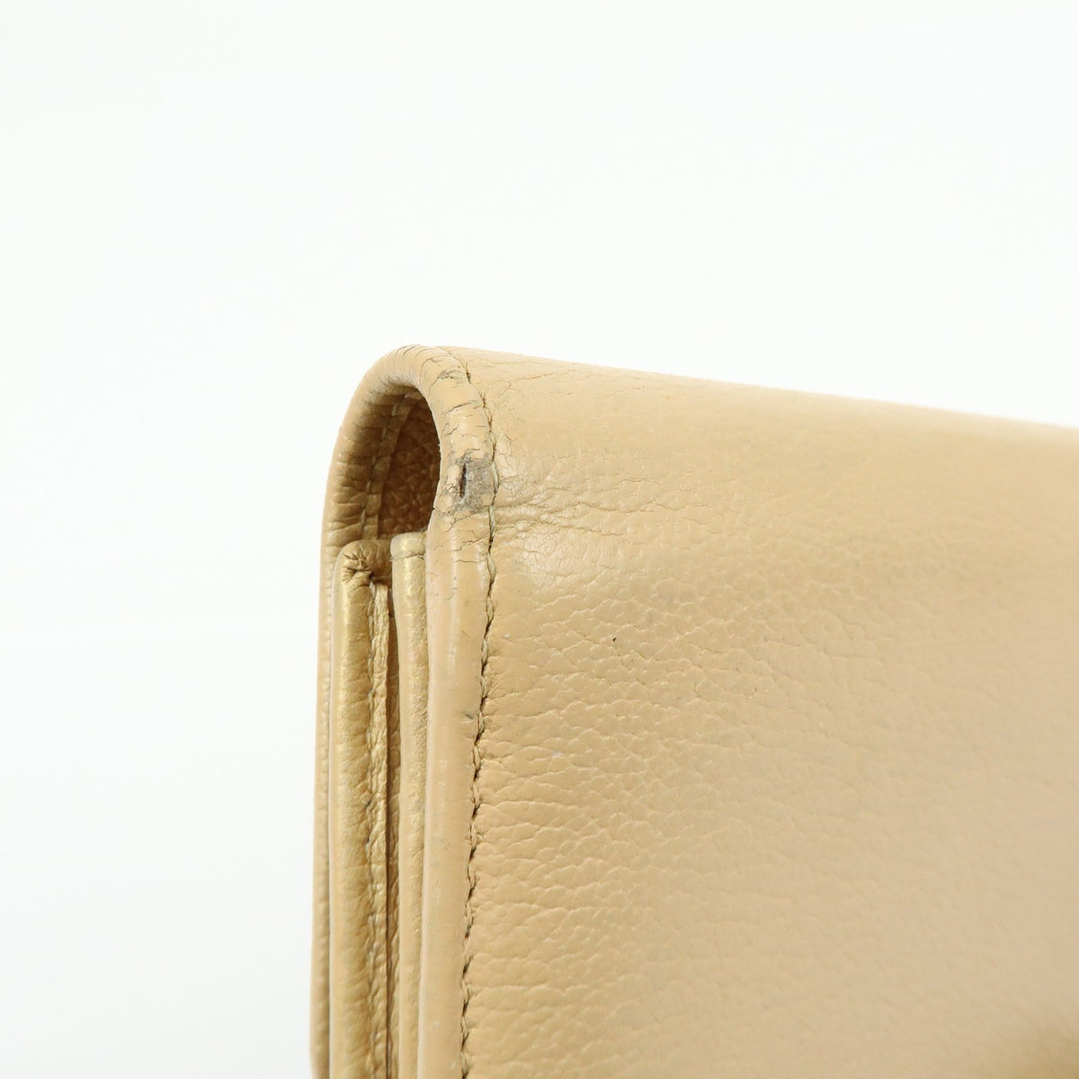 Chanel Camellia Flap Leather Beige Calfskin Wallets Accessory (Pre-Owned)