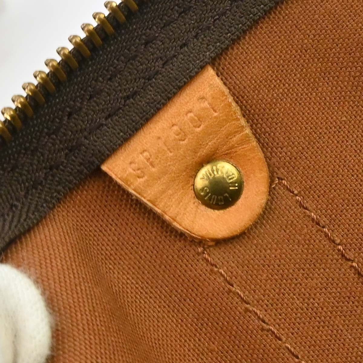 Louis Vuitton Keepall Monogram Canvas Brown Canvas Travel Bag Bag (Pre-Owned)
