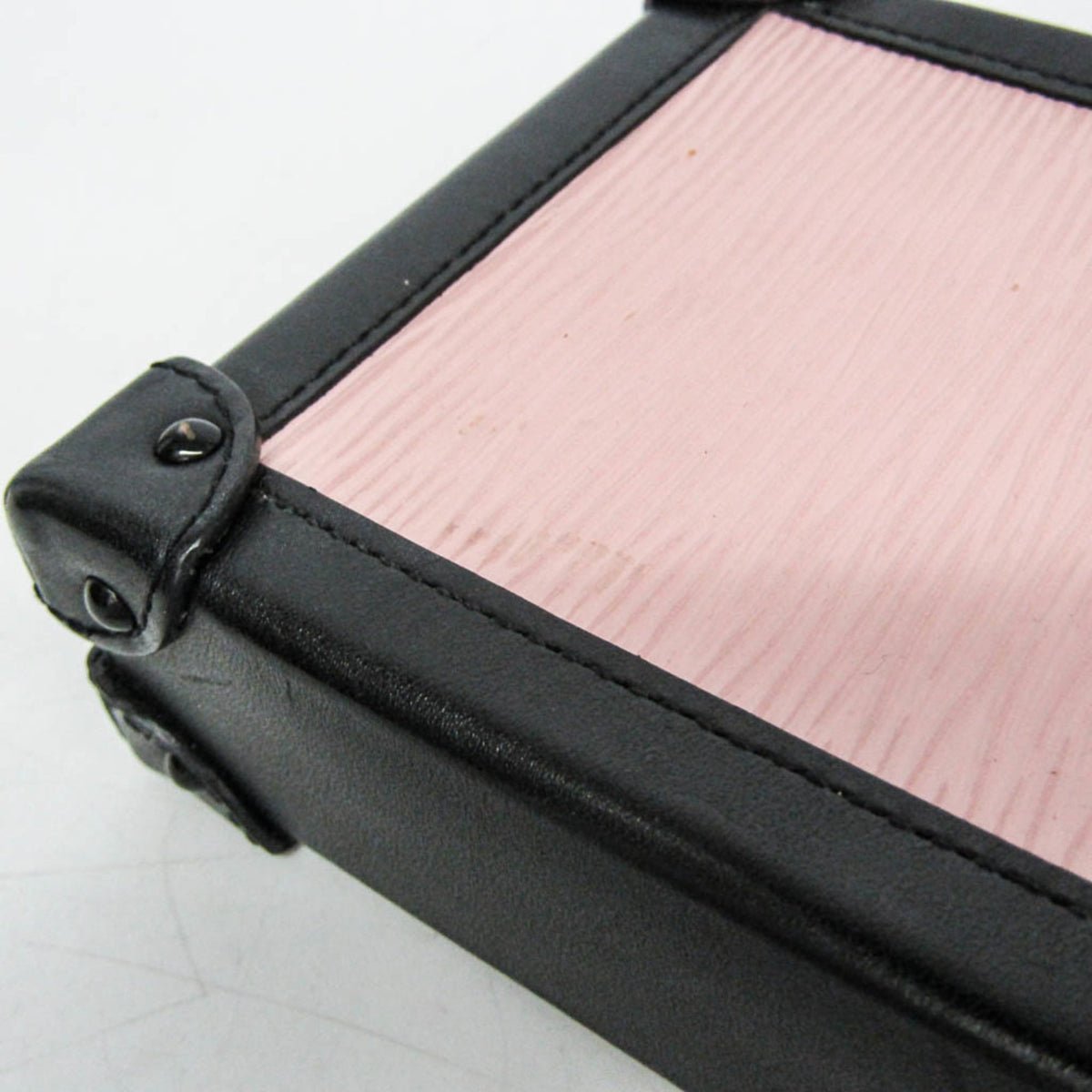 Louis Vuitton Vertical Trunk Pochette Epi Leather Pink Leather Clutche & Pouche Bag (Pre-Owned)