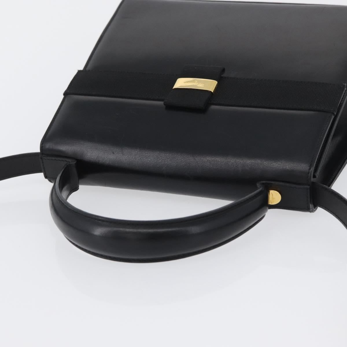 Salvatore Ferragamo Vara Leather Black Leather Handbag (Pre-Owned)