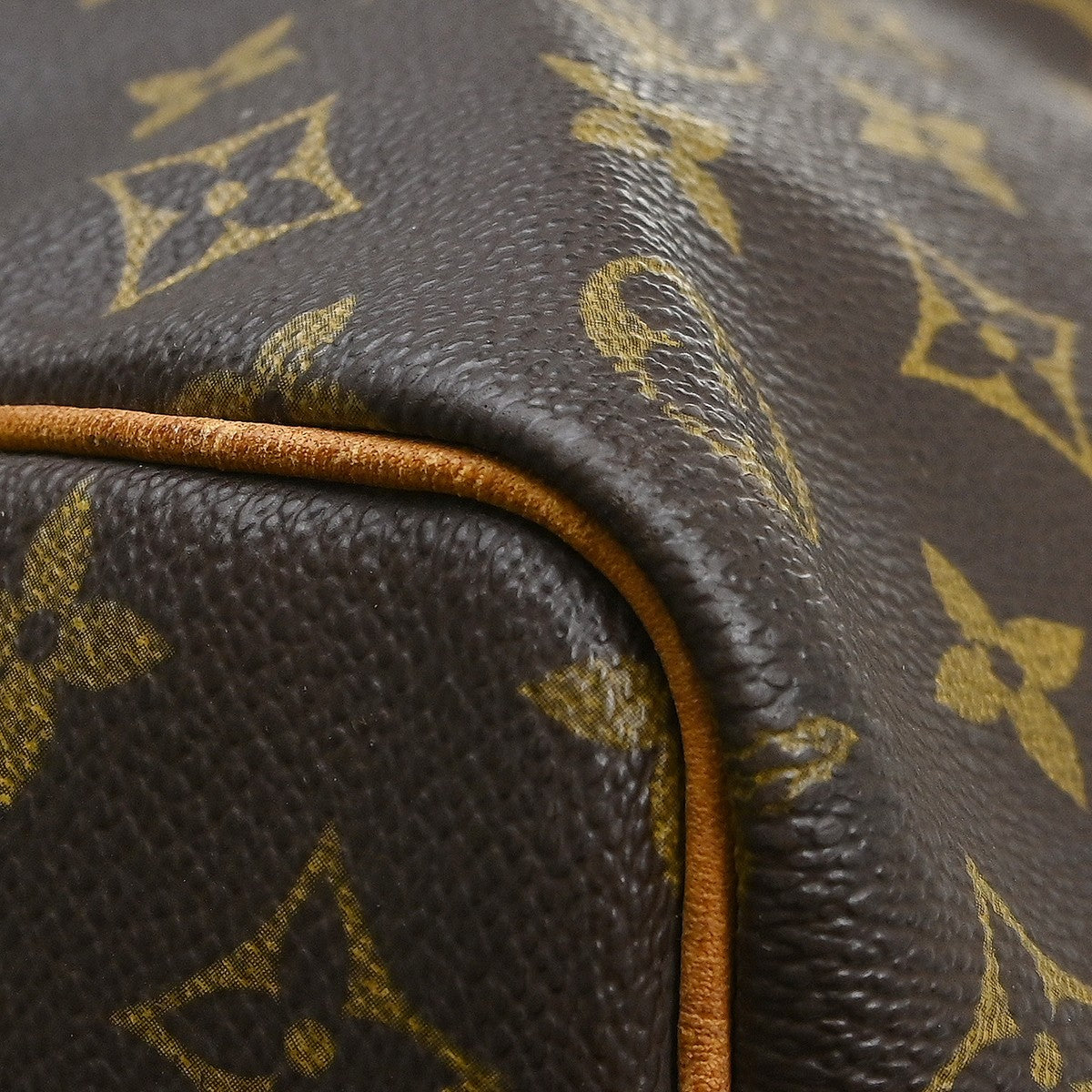 Louis Vuitton Keepall Monogram Brown Canvas Travel Bag Bag (Pre-Owned)