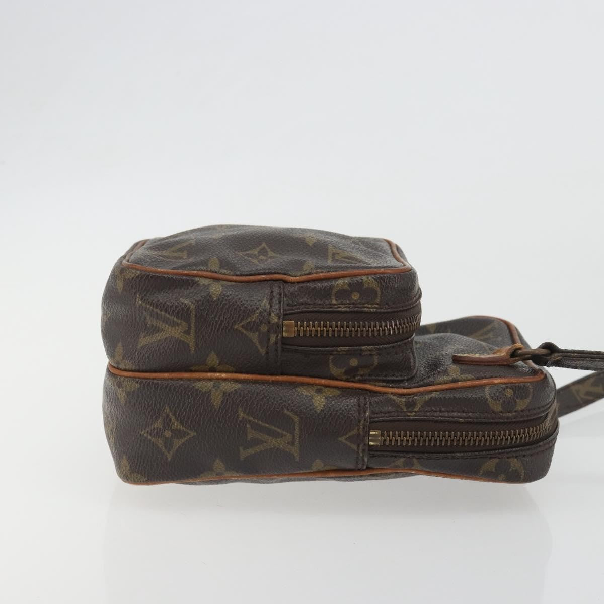Louis Vuitton Amazone Monogram Brown Canvas Shoulder Bag Bag (Pre-Owned)